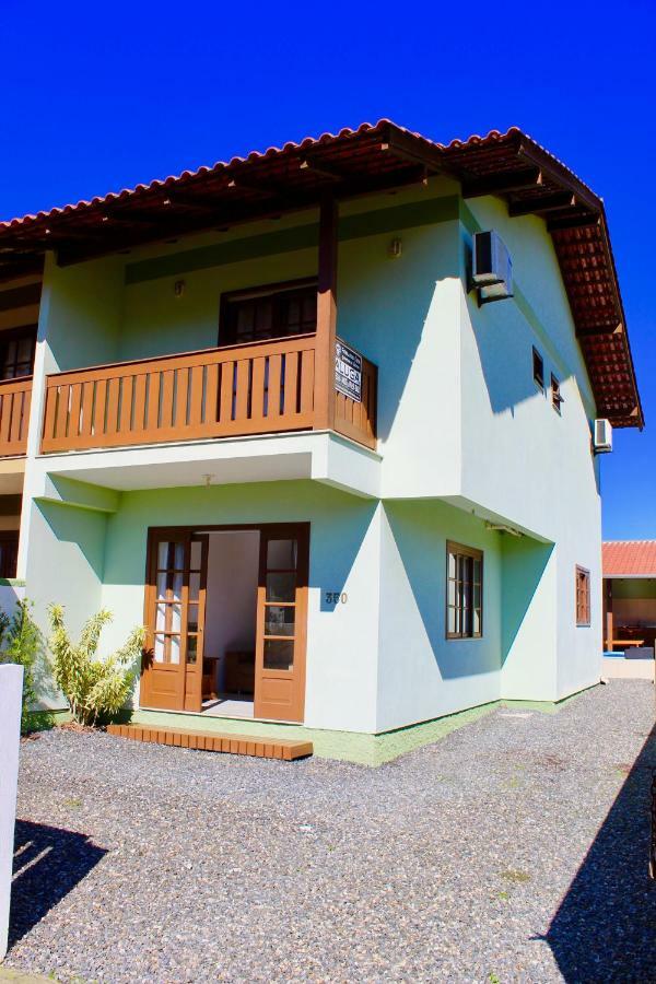 Villa SOBRADO COM PISCINA EM MARISCAL Rutilio N 350 Bombinhas Esterno foto